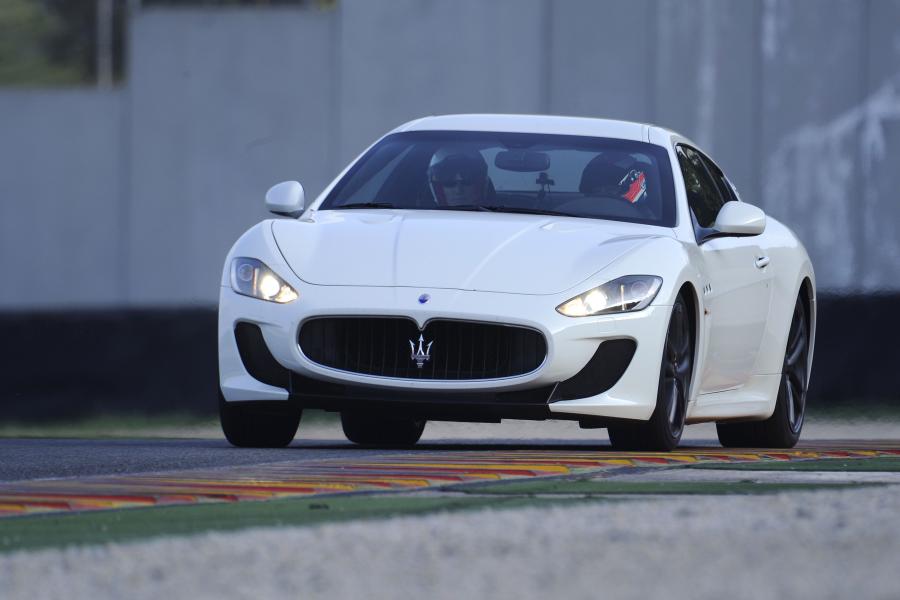  Maserati GranTurismo MC Stradale 2010 года  (фото 90 из 119)